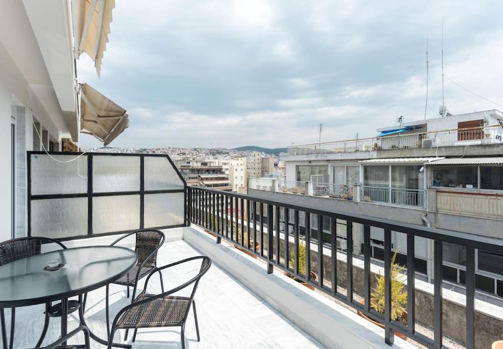 Penthouse Suite In The City Center Thessaloniki Exterior photo